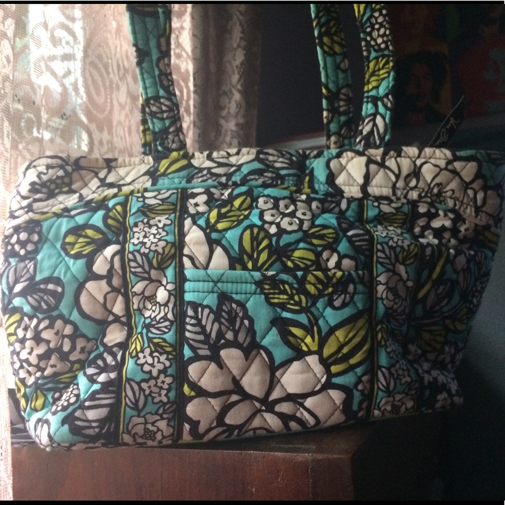 VERA BRADLEY purse